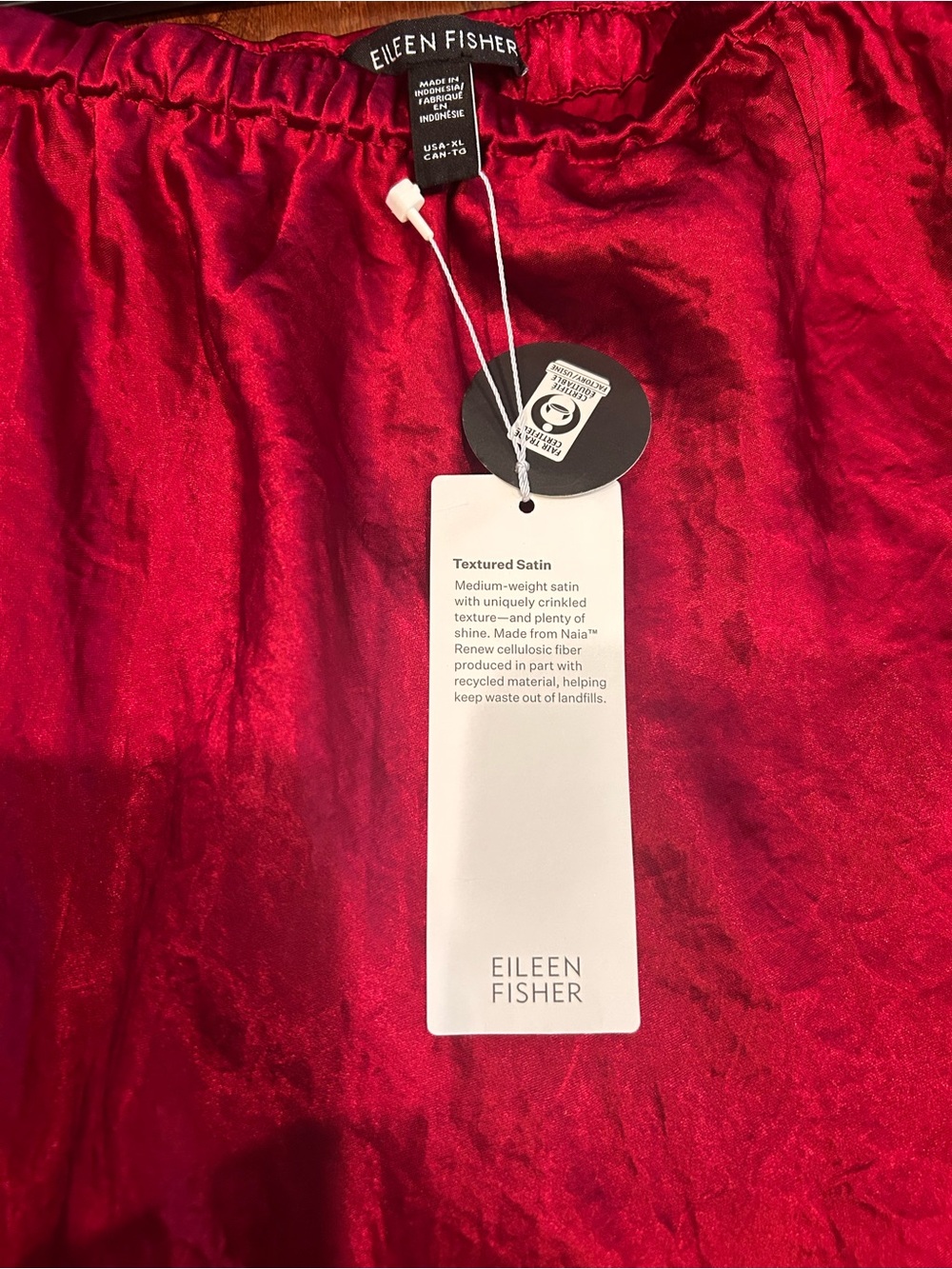 Eileen Fisher Red sophisticated textured satin Crinkled pull on Maxi Skirt XL - Picture 4 of 6